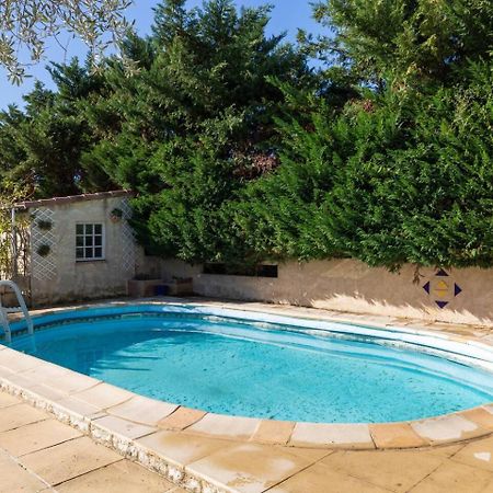 Mas Provencal De 120M2 En Camargue, Avec Piscine Et Parking Inclus, Ideal Pour Des Vacances Арл Екстериор снимка