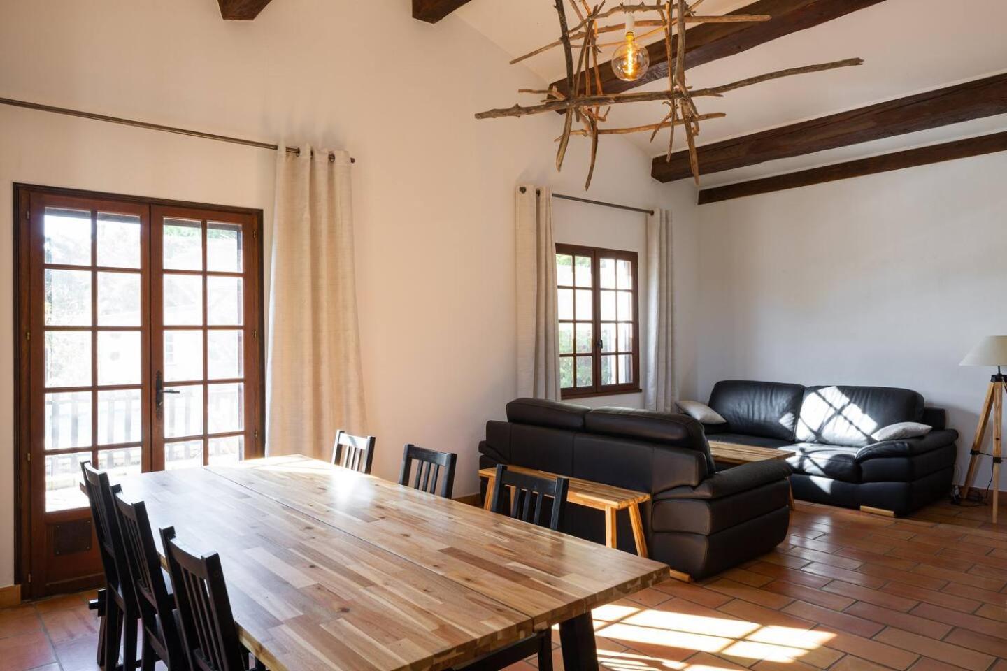 Mas Provencal De 120M2 En Camargue, Avec Piscine Et Parking Inclus, Ideal Pour Des Vacances Арл Екстериор снимка