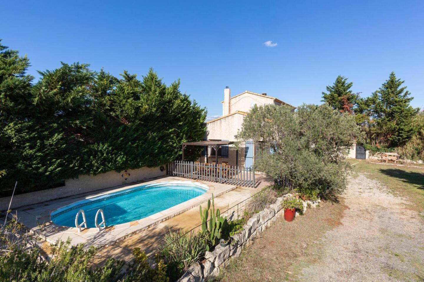 Mas Provencal De 120M2 En Camargue, Avec Piscine Et Parking Inclus, Ideal Pour Des Vacances Арл Екстериор снимка